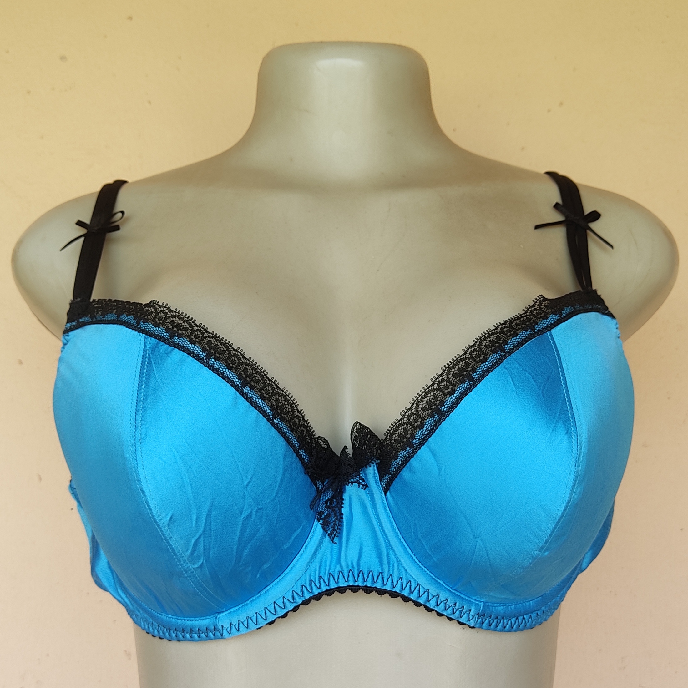 40B - Marks and Spencer Blue Light Padded Bra