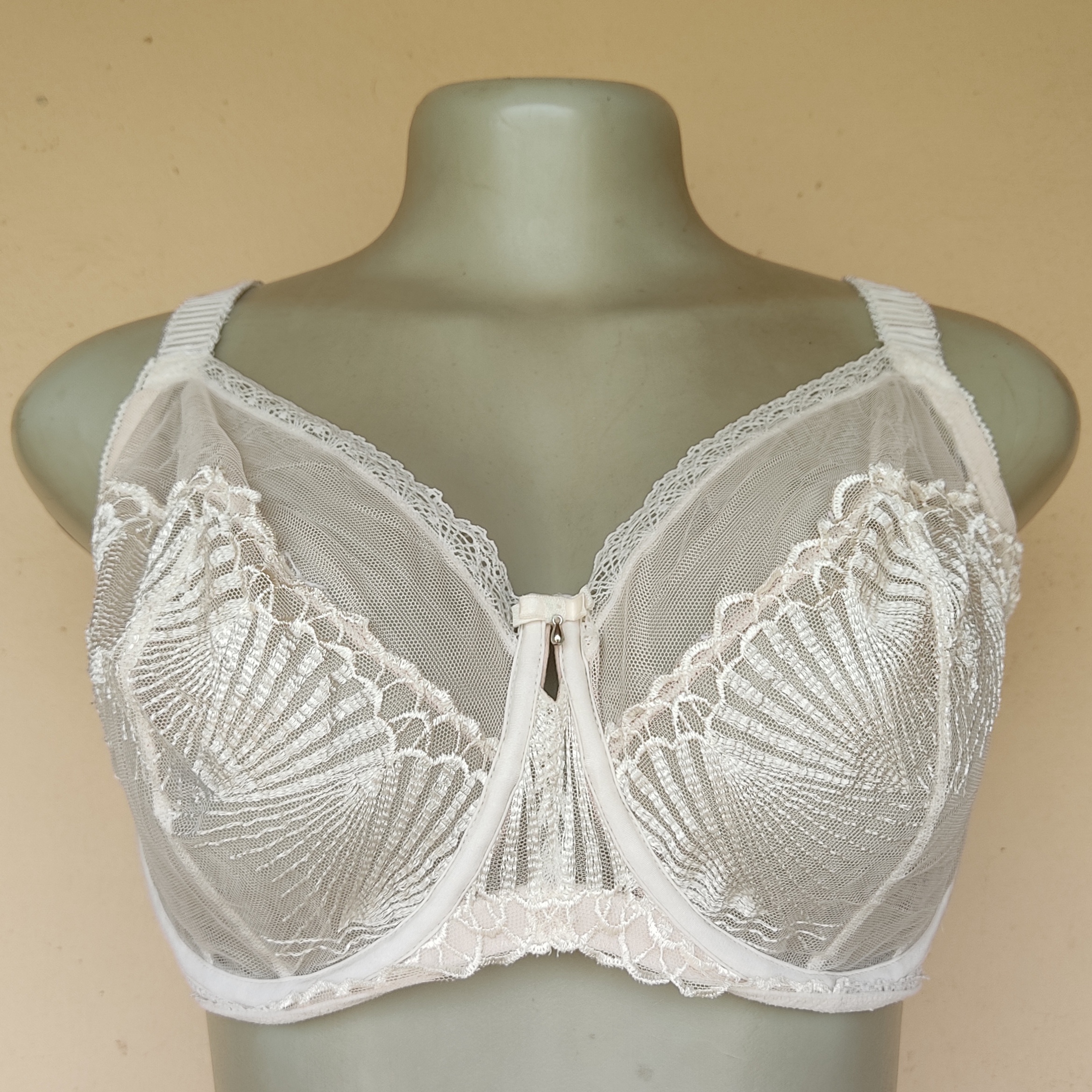 40E- Autograph Patterned Non Padded Bra