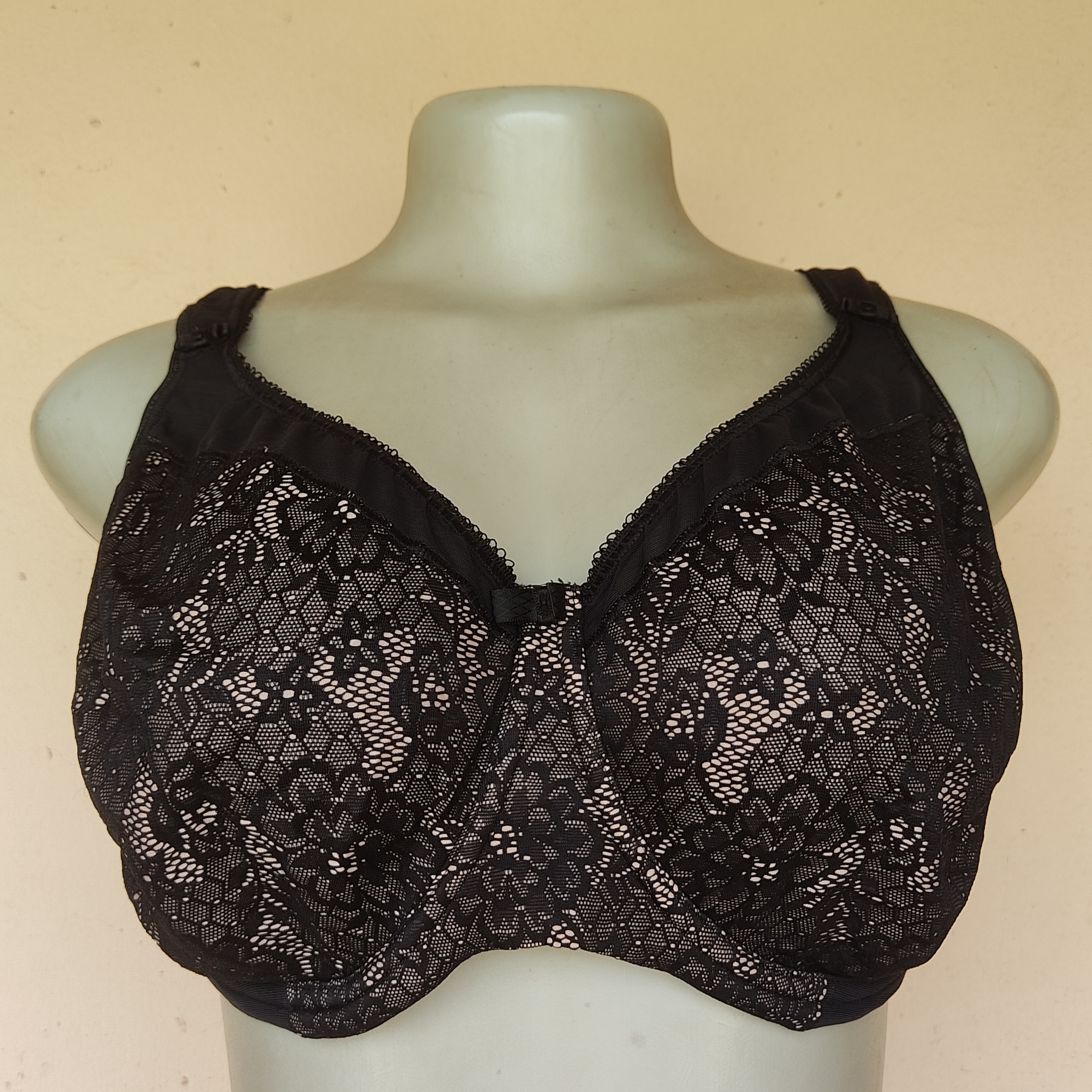 34FF- Berlei Two Tone Non Padded Bra