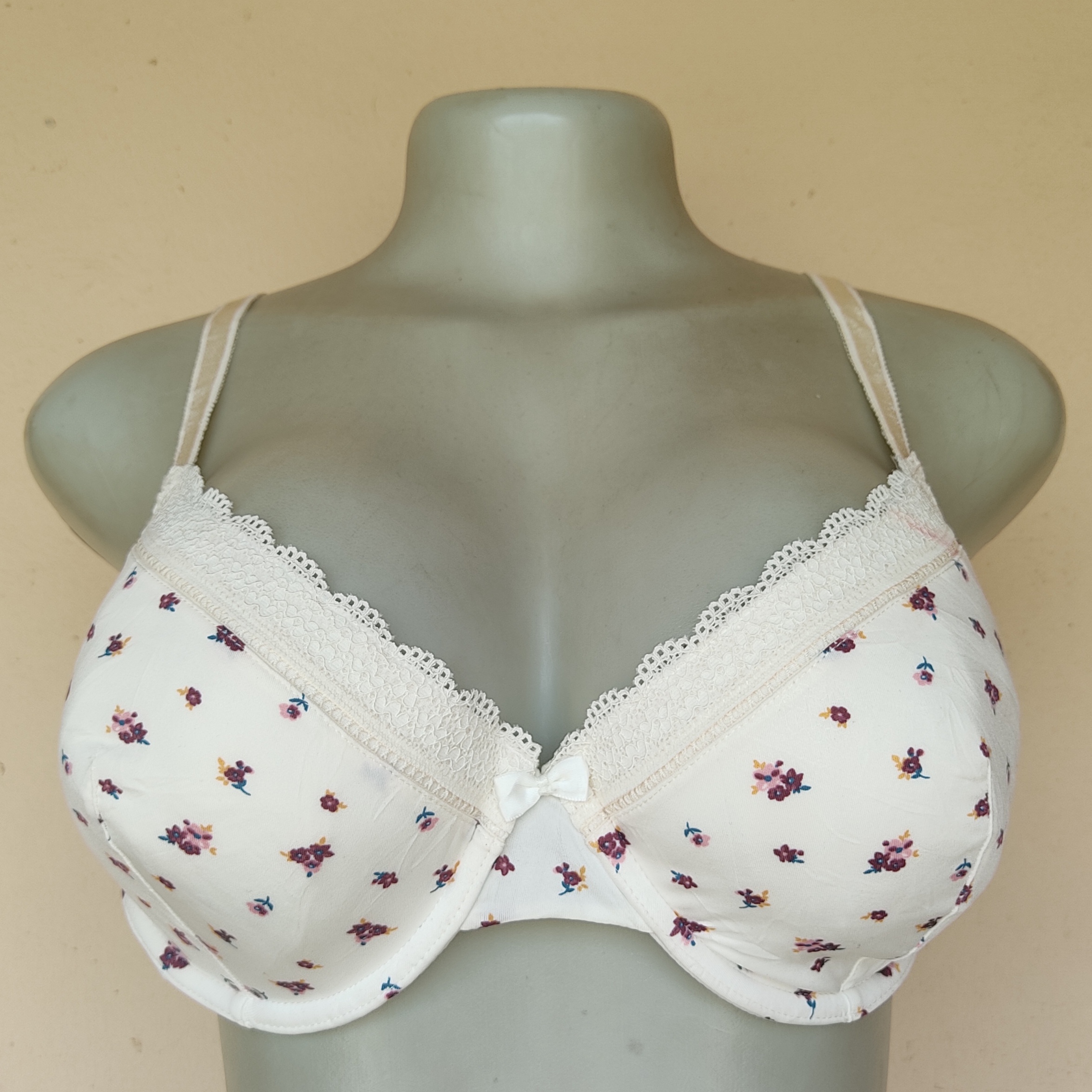 36DD- Tu Floral Light Padded Bra