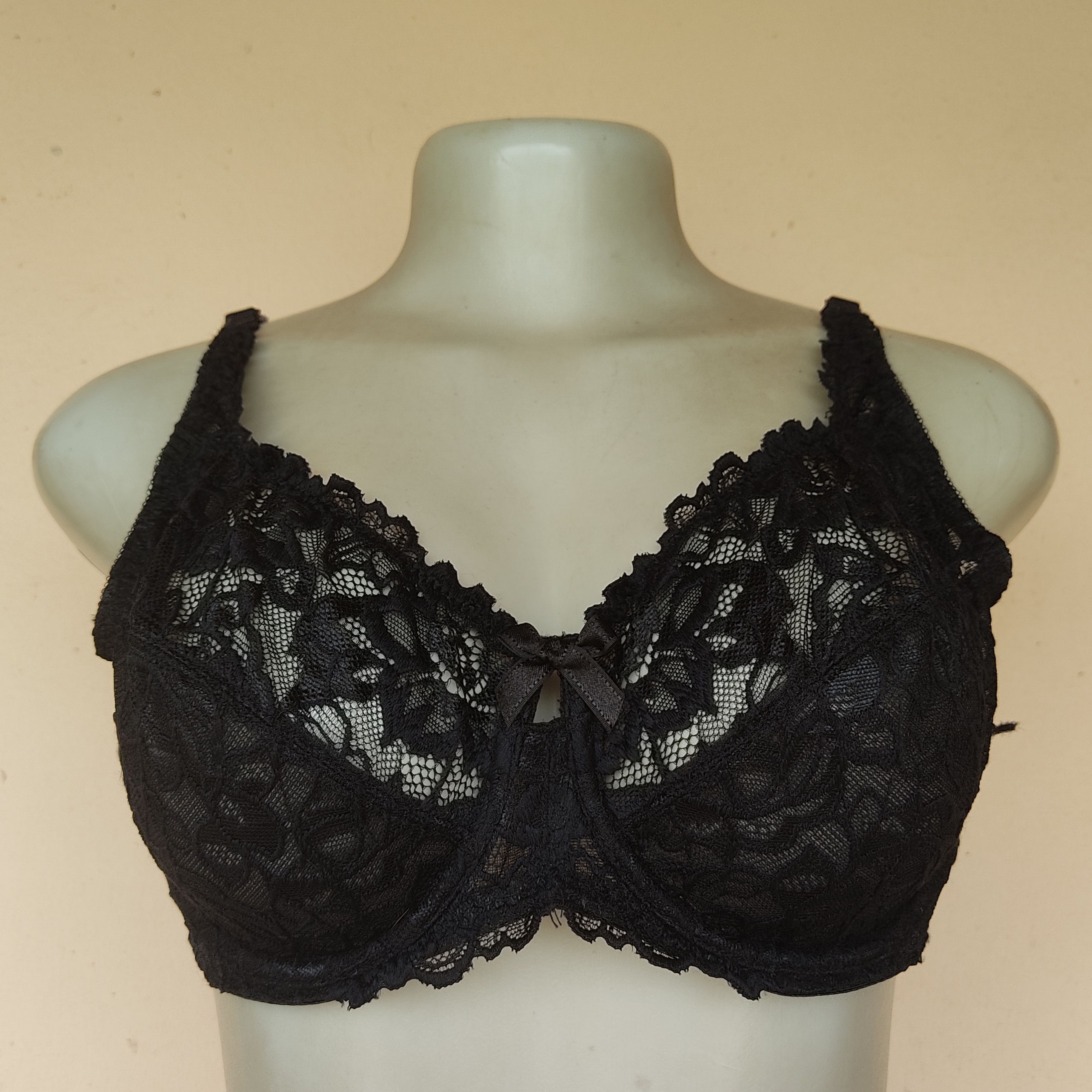 40C- Tu Black Non Padded Bra