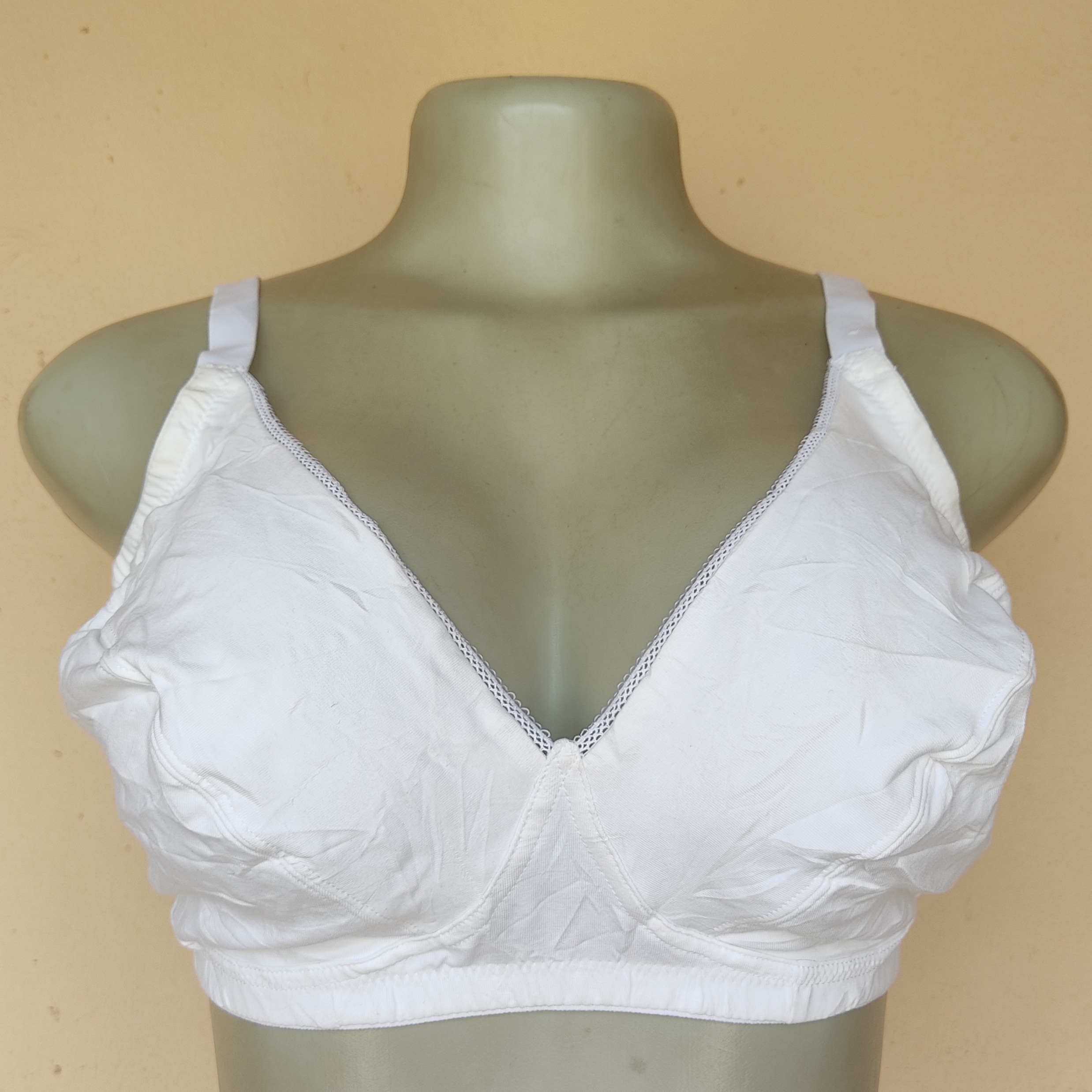 36E- M and S White Non Wired Non Padded Bra