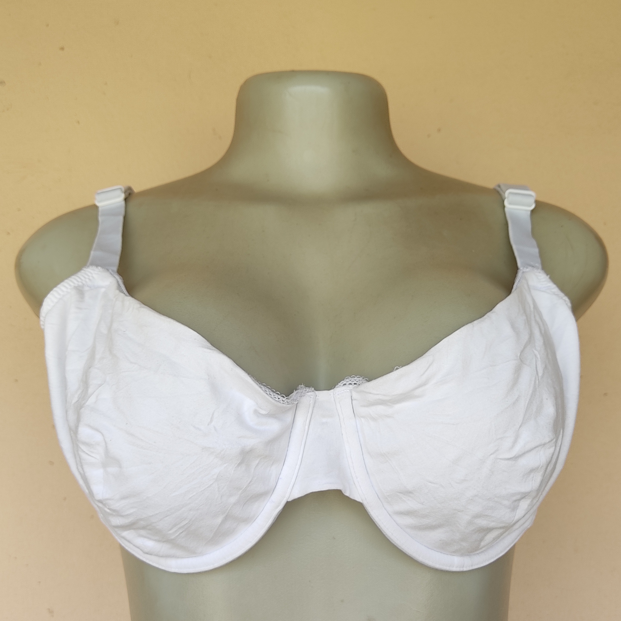 42B- M and S White Cotton Non Padded Bra
