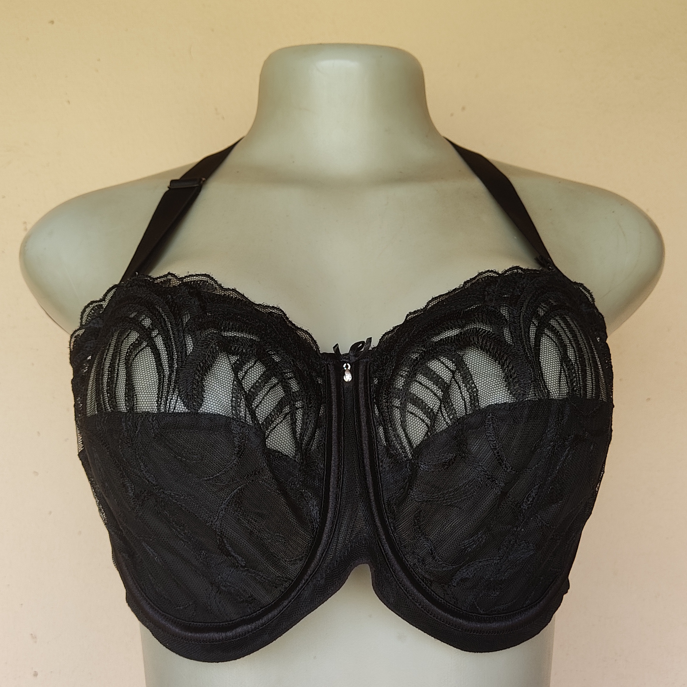 36DD- M and S Black Non Padded Bra