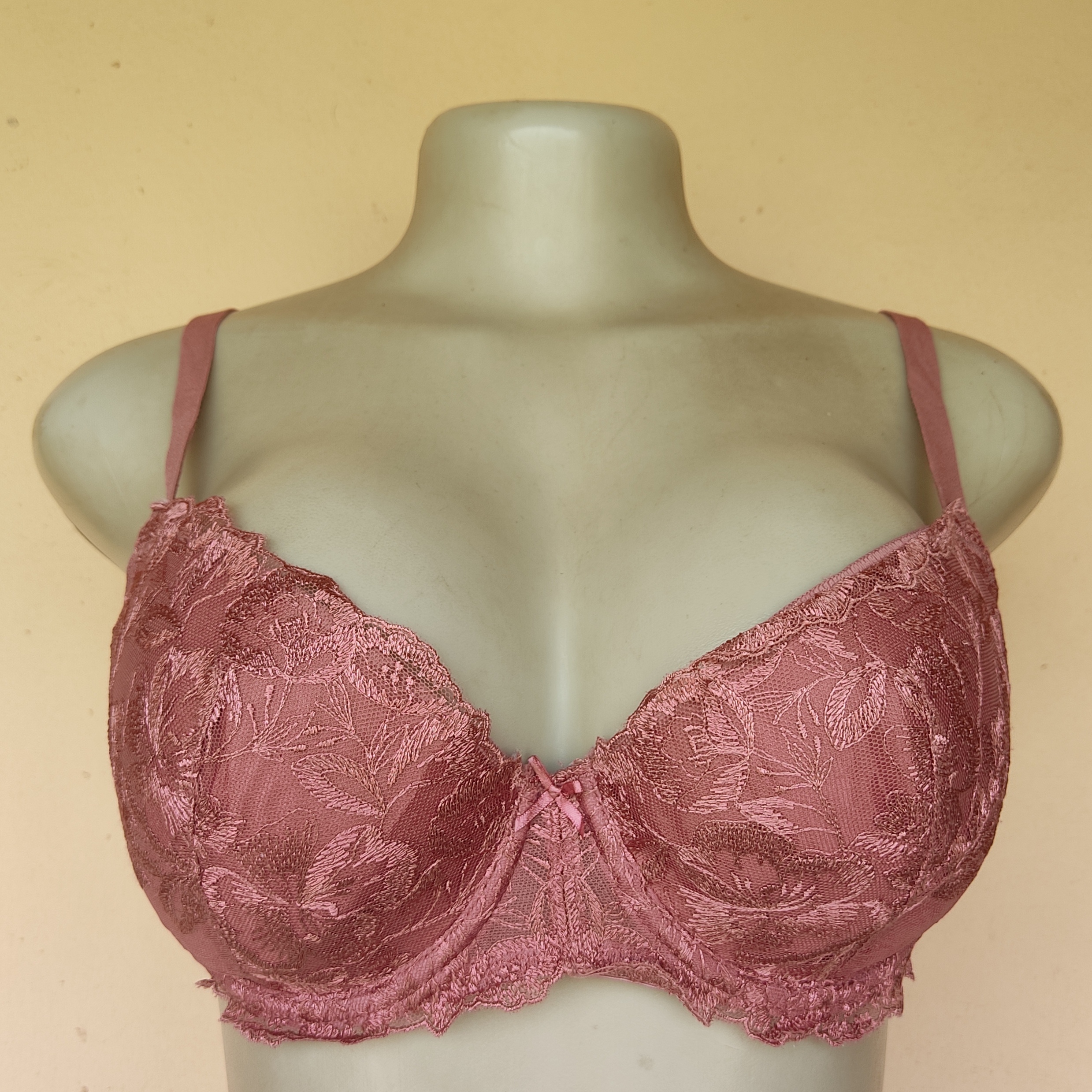 38B- George Patterned Very Light Padded Bra
