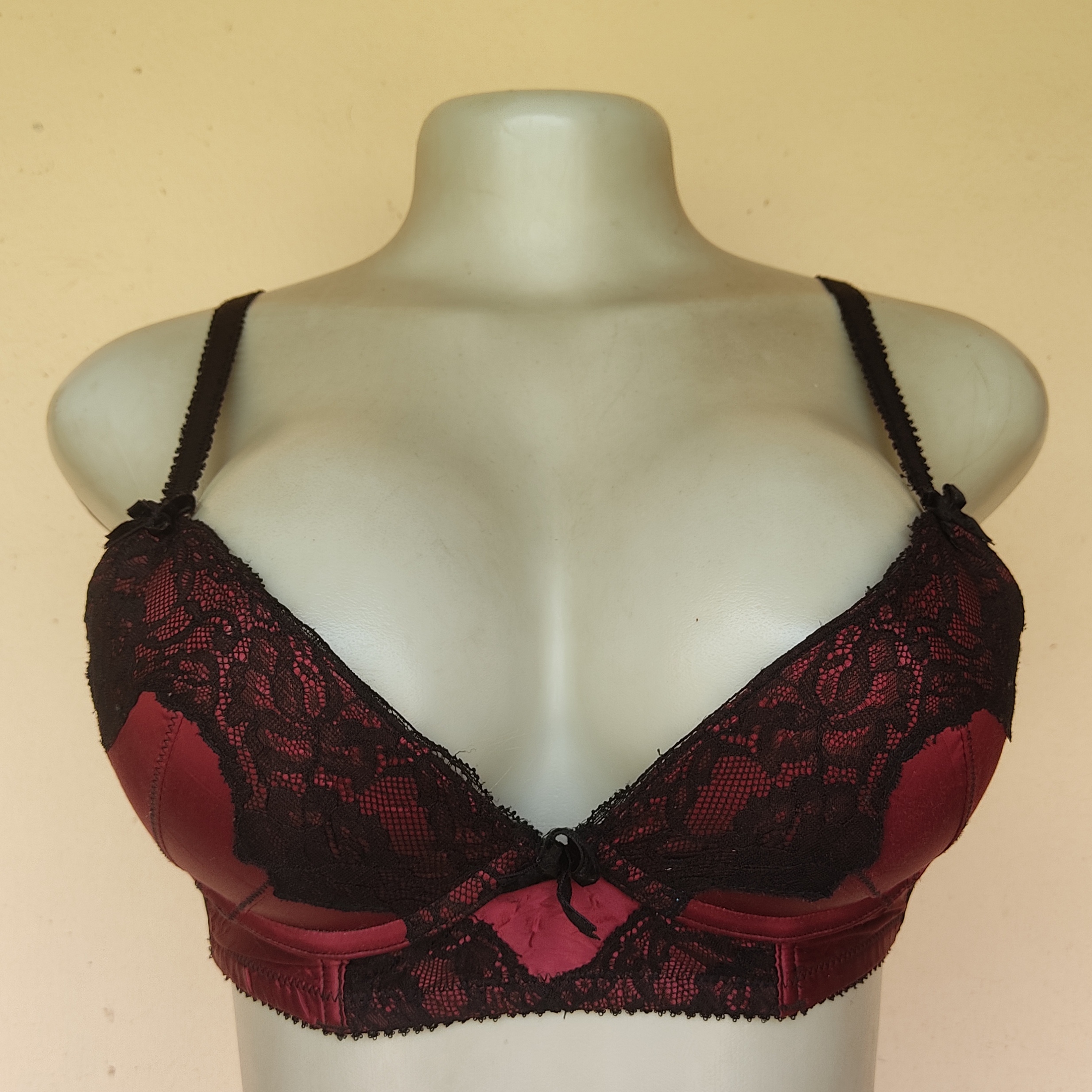 34B- Ann Summers Two Color Light Padded Bra